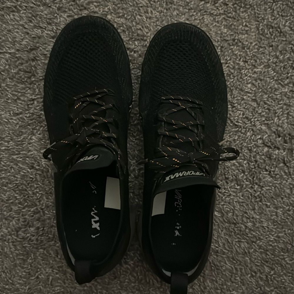 Nike vapormax size 10.5